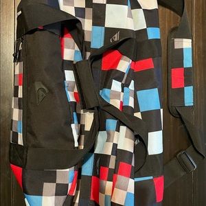 Quiksilver duffel bag